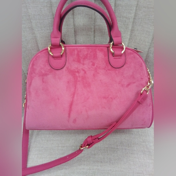 Juicy's Pretty Pink Velour Purse! - Picture 2 of 5